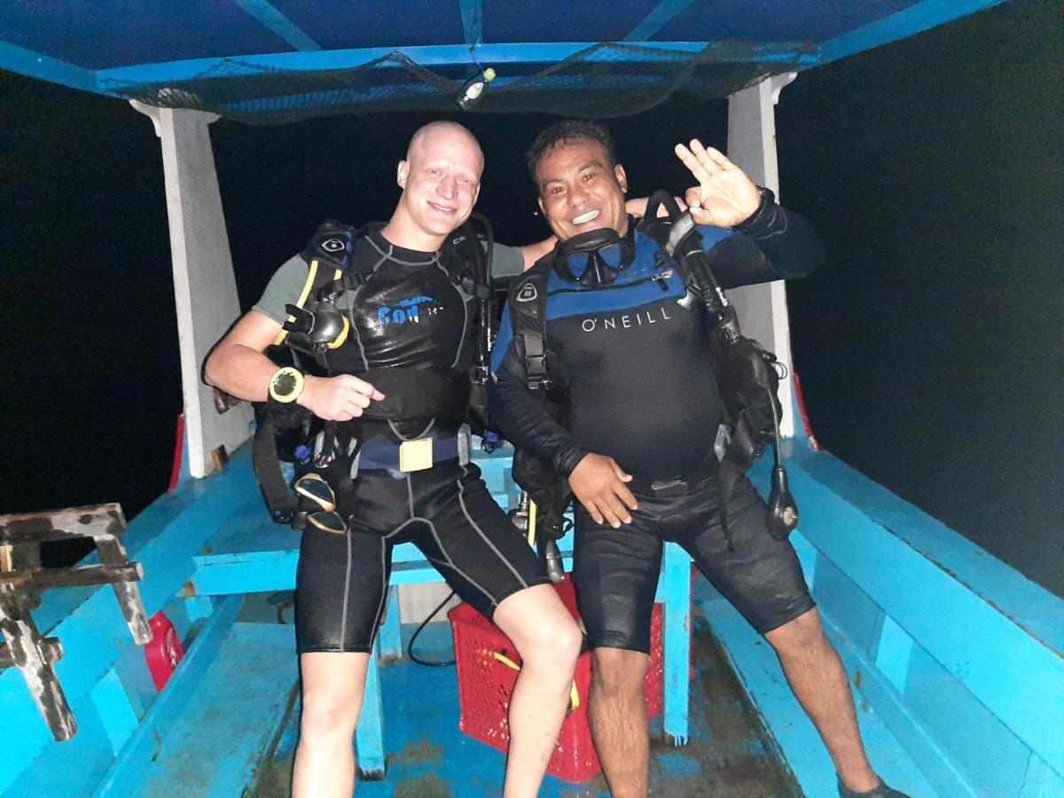 Blue Shark Divers บูนาแกน ภายนอก รูปภาพ